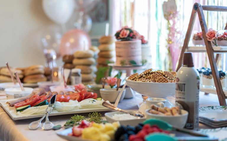 brunch table setup