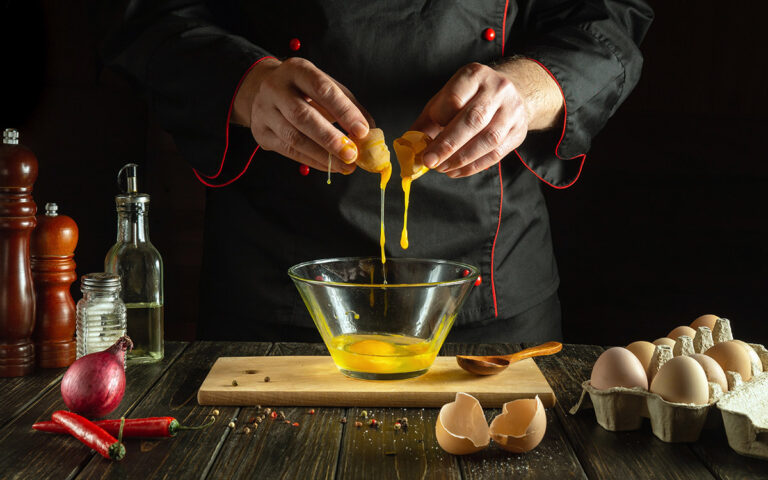 private chef preparing eggs